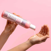 Mikshake Insta.Light Strengthening Shampoo for All Hair Types In Use - Zennkai
