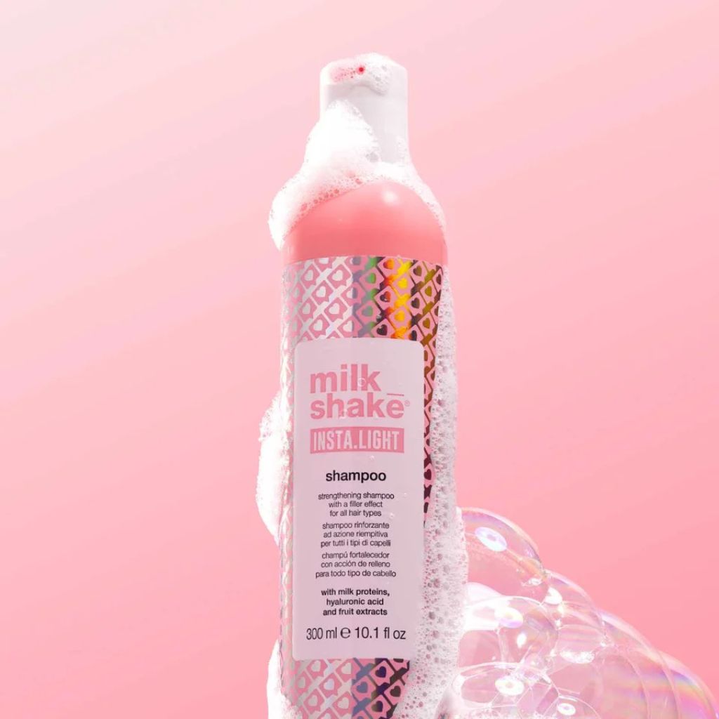 Mikshake Insta.Light Strengthening Shampoo for All Hair Types Product Texture - Zennkai