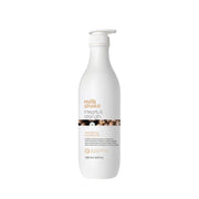milk_shake Integrity & Strength Nourishing Conditioner 1 litre bottle on white background