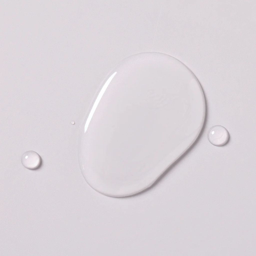 Milkshake No Frizz Allowed Glistening Rich Serum for Frizzy Coarse, Thick Hair product texture - Zennkai